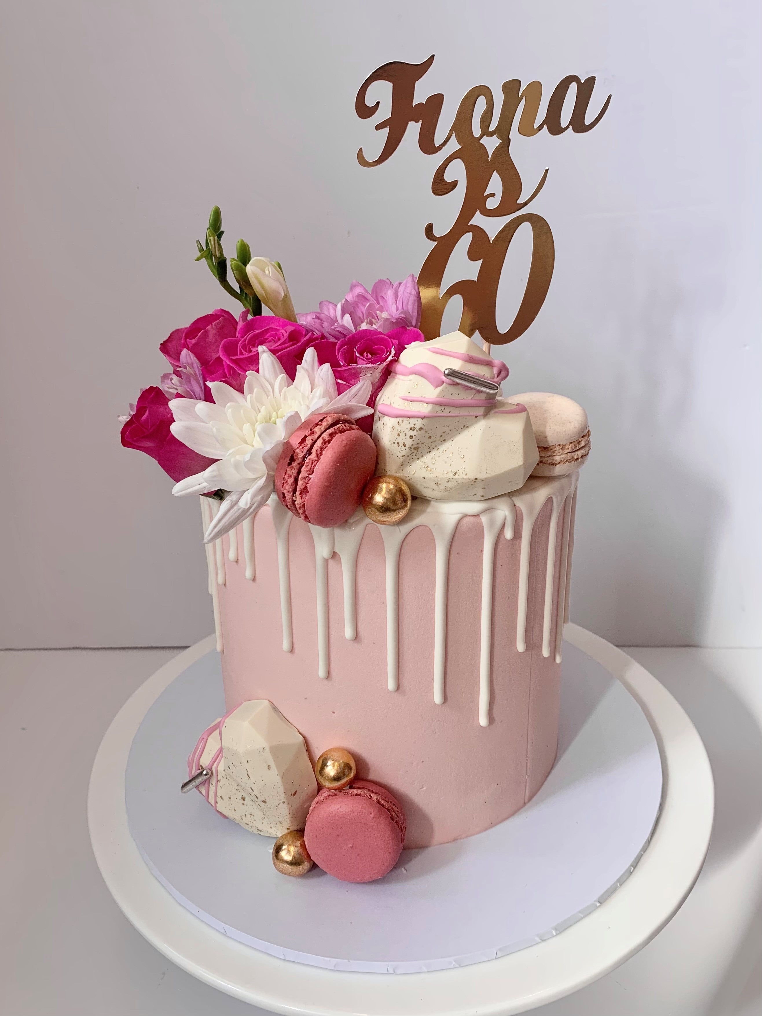 Spring fantasy - Decorated Cake by Fiona's cakes - CakesDecor